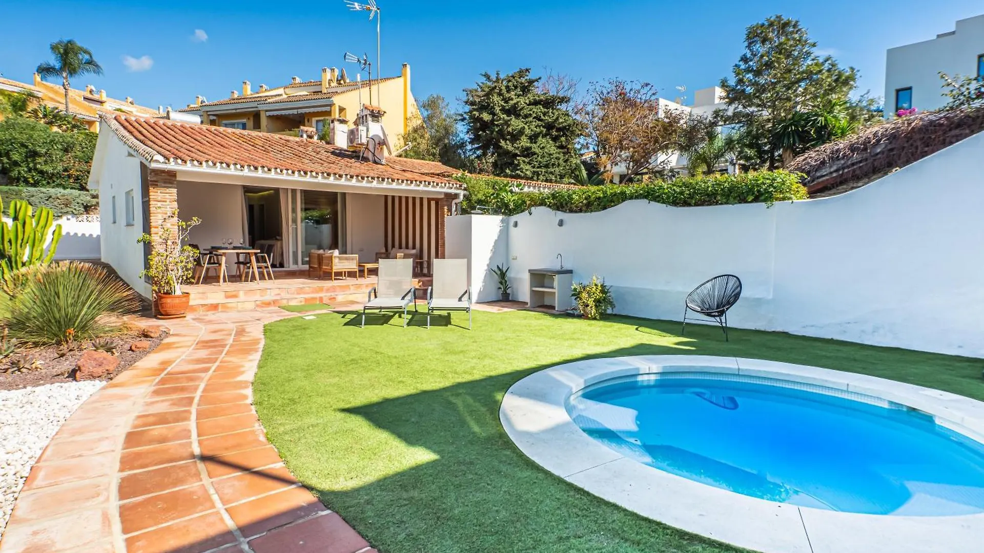 New House 80 M From The Beach Marbella 0*,