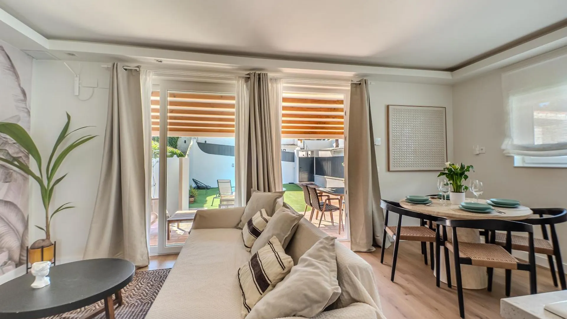 New House 80 M From The Beach Marbella